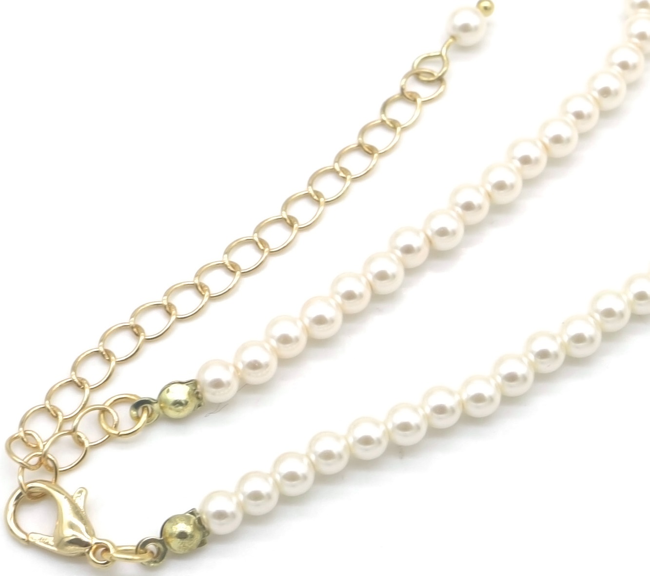 C-D16.3 N2458-010 Necklace Glass Pearls 4mm